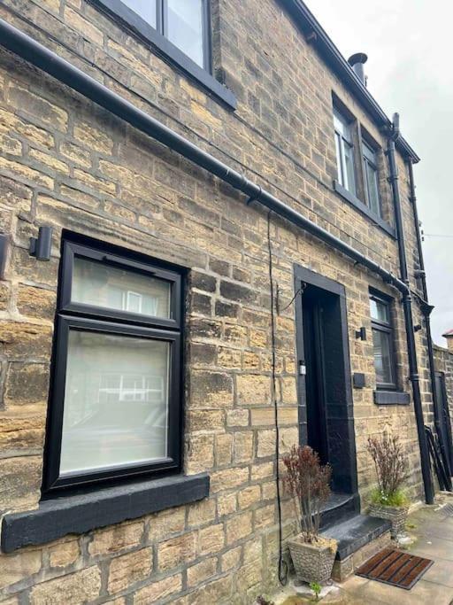 Farsley Cottage Экстерьер фото